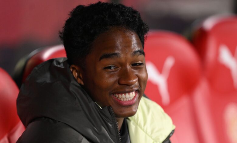 كامافينجا يحذر إندريك: إياك اللون الأخضر