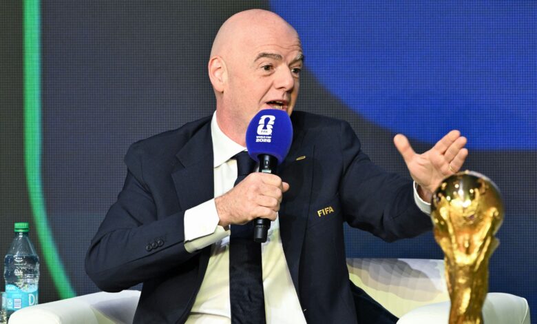 فيفا يُحدث ثورة: قواعد جديدة لمكافحة إضاعة الوقت قبل المونديال