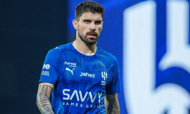 الاتحاد يبدأ محادثات رسمية لضم روبن نيفيش