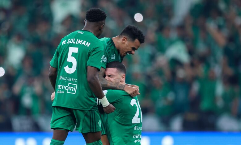 القنوات الناقلة لمباراة الأهلي والتعاون في دوري روشن 2025/26