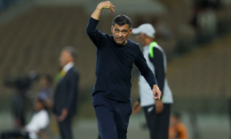 كونسيساو يتجنب الحديث عن بنزيما: مسؤولية الإدارة والظلم الكروي