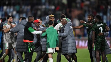 عقوبات الجزائر من الكاف: قلق يثير الجدل قبل المونديال