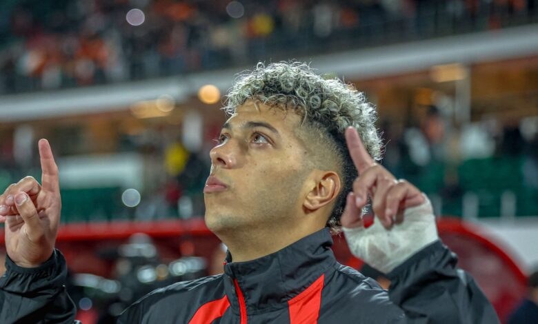 آدم وطني: القاسم المشترك لتمرد بنزيما وإمام عاشور