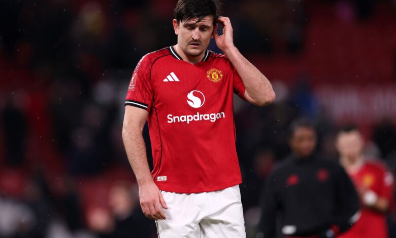 مانشستر يونايتد يستهدف مدافع نوتنجهام كبديل لماجواير