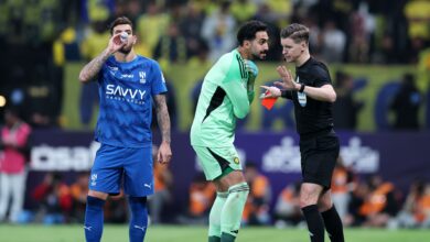 جدل تحكيمي في الديربي: طرد العقيدي يثير غضب النصر