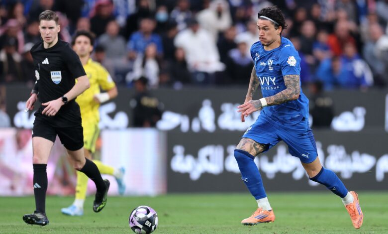 نونيز يورط إنزاجي: ملك الفرص المهدرة يثير غضب جماهير الهلال