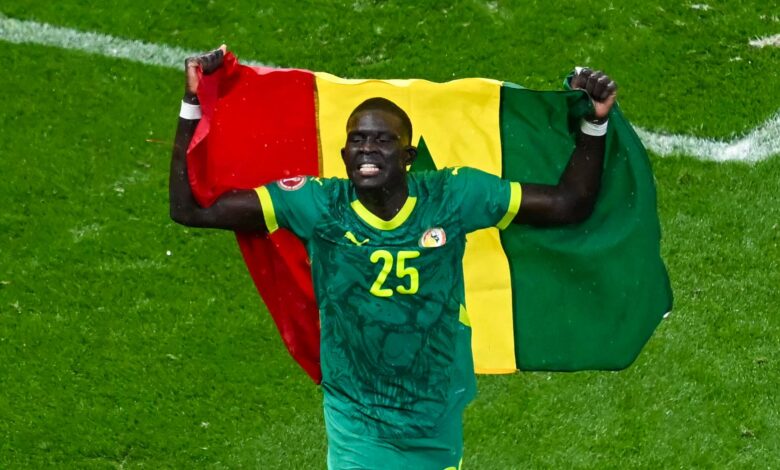 بالفيديو: مدافع السنغال يُثير الجدل باحتفال - Getty