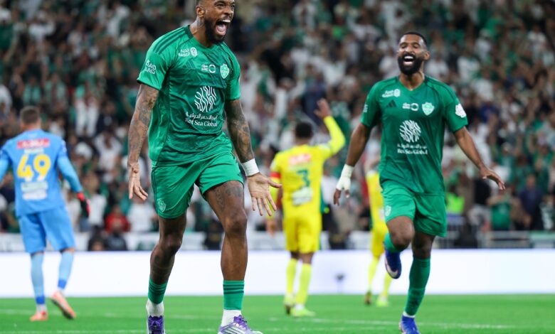 إيفان توني: نجم الأهلي يصنع المستحيل ويتحدى توخيل