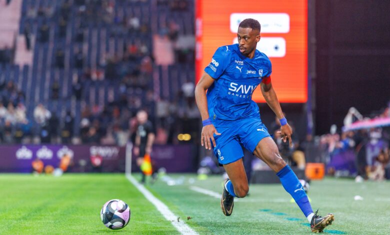 الحكم الرابع طالب بطرد كنو مرتين أمام القادسية.. ورد غريب!