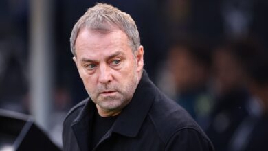 فليك يرد على شائعات الرحيل: برشلونة يواجه واقع الليجا المعقد