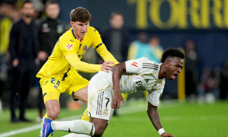 قرار الحكم يثير الجدل: لماذا أوقف انفراد فينيسيوس أمام فياريال؟