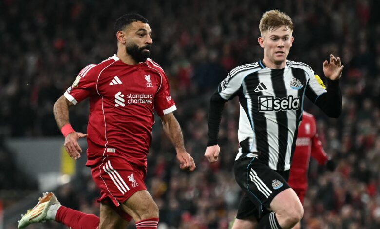 صلاح يحطم الأرقام القياسية ويتجاوز أساطير الدوري الإنجليزي