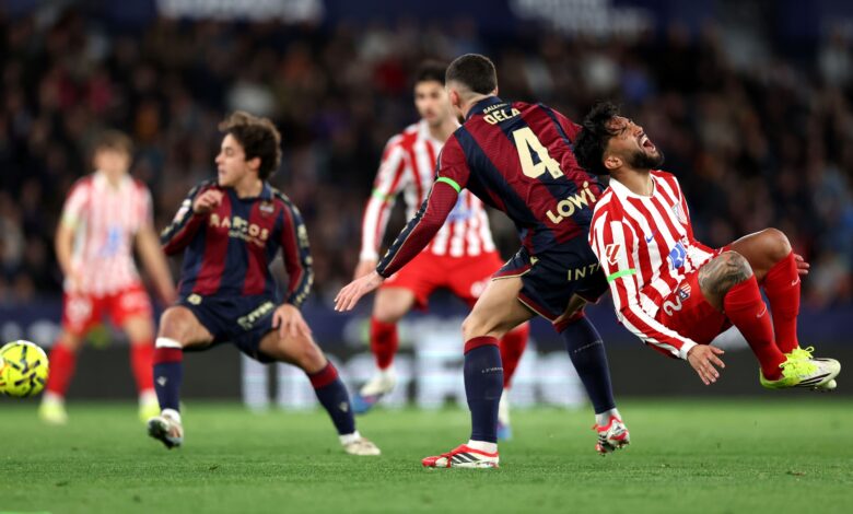 أتلتيكو مدريد: سورلوث بالمستشفى بعد إصابة خطيرة