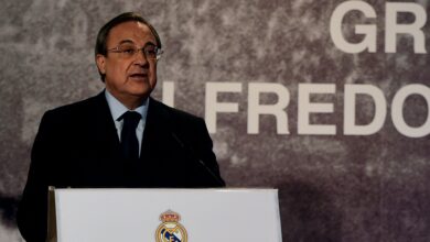 ألتراس سور يطالب باستقالة بيريز في تصعيد جديد ضد إدارة ريال مدريد