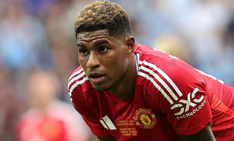 ماركوس راشفورد: هل يبقى خارج خطط مانشستر يونايتد رغم تألقه مع برشلونة؟