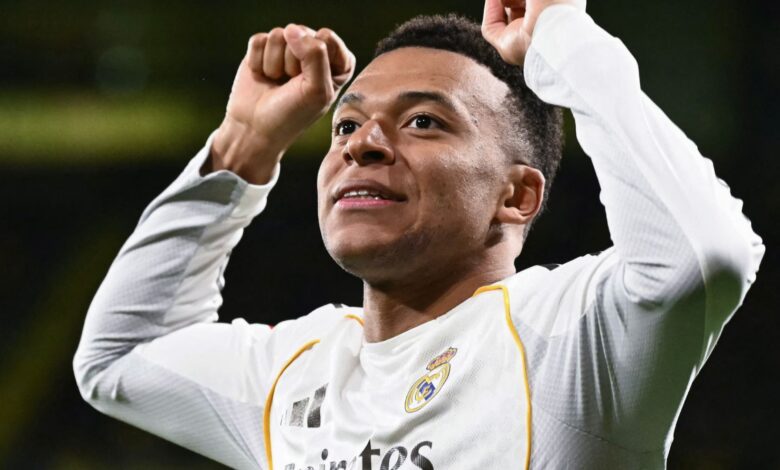 كيليان مبابي: باريس سان جيرمان يدفع 61 مليون يورو بعد معركة قانونية - Getty