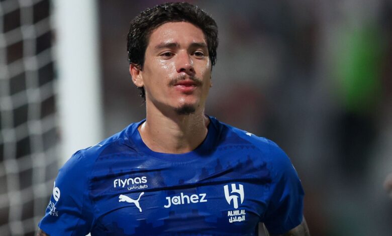 نونيز مطلوب في البريميرليج وبايرن يراقب مدافع ليفربول - Getty