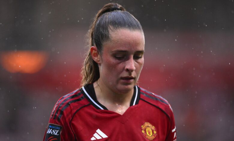 إيلا تون تغيب عن نهائي كأس الرابطة لإصابتها.. وغيابها عن معسكر إنجلترا
