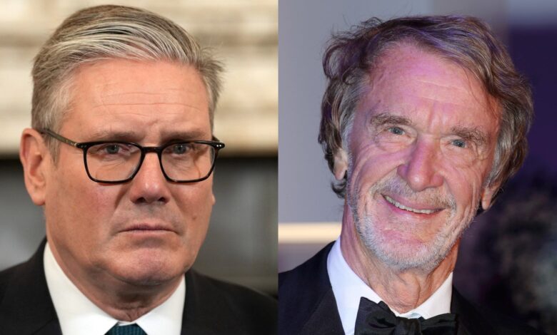 راتكليف يثير الجدل: ستارمر ينتقد تصريحات مالك مانشستر يونايتد المسيئة