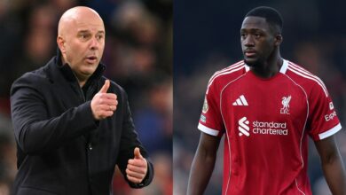 تجديد عقد كوناتي: سلوت يكشف المستجدات والمستقبل الغامض