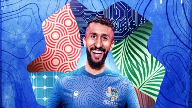 سلمان الفرج يثير الجدل: مغادرة غير احترافية بسيارته أثناء مباراة نيوم والرياض