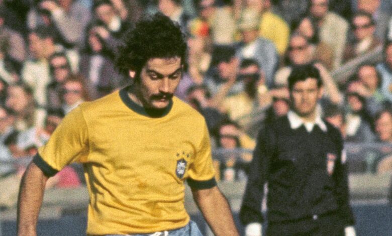 دور الأمير عبد الله الفيصل مع ريفالينو: حقيقة صفقة الهلال التاريخية