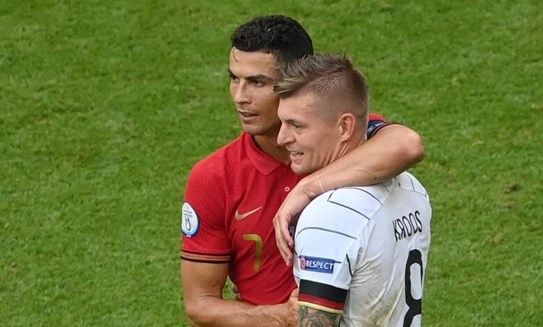 الدوري السعودي: كروس يؤكد "بدون رونالدو لن يشاهده أحد" وسط جدل الإضراب