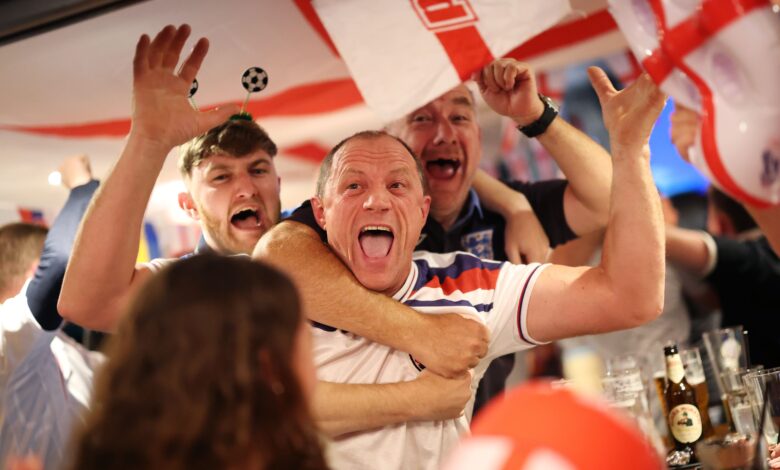 تمديد ساعات عمل الحانات في المملكة المتحدة دعماً لكأس العالم 2026