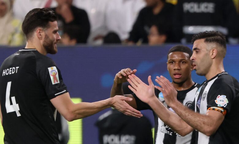 حمد الله وكاراسكو: صلح هادئ قبل مواجهة الهلال الحاسمة