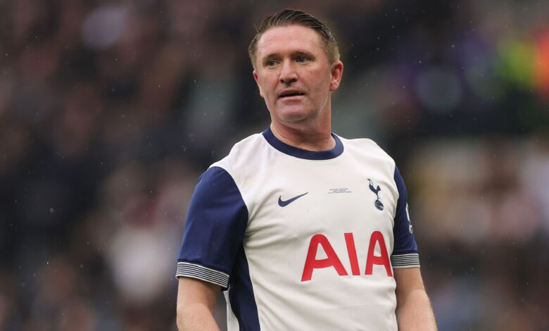 كيان يغادر مقابلة توتنهام: لا تعليق على منصب المدير الفني
