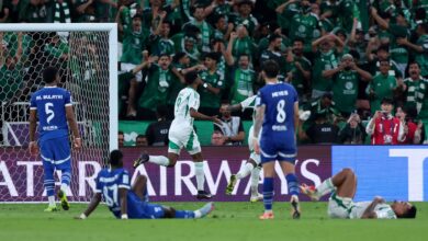 راتب ضخم.. الأهلي يجدد عقد نجمه فراس البريكان بـ 48 مليون ريال