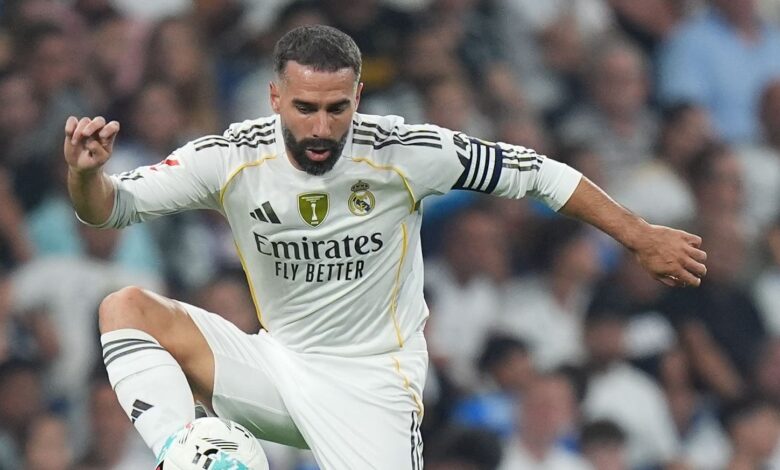 كارفاخال المتوتر يتسبب في إصابة زميله ويواجه ضغطاً في ريال مدريد