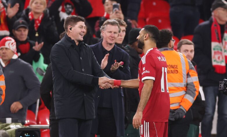 جيرارد: عودة صلاح لبريق ليفربول تتطلب الانسجام