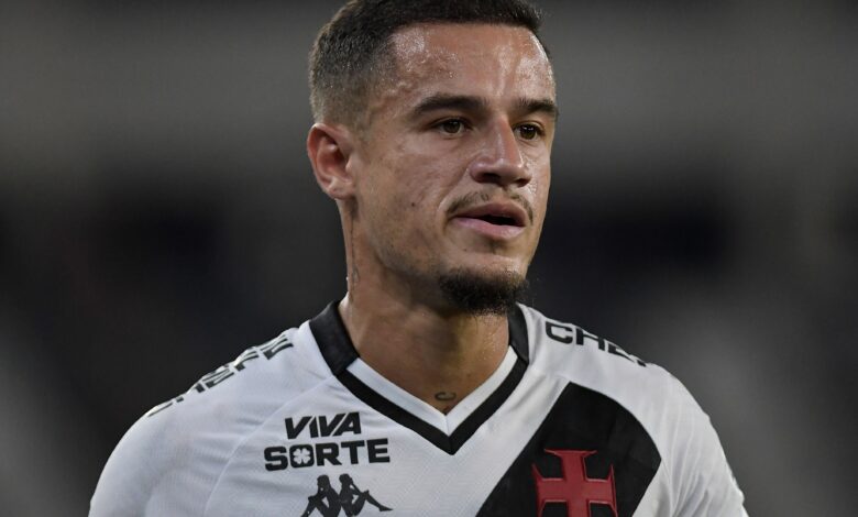 كوتينيو يؤكد رحيله عن فاسكو: "أنا مرهق ذهنياً"