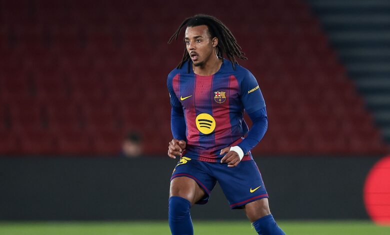 كوندي في باريس: تكهنات حول رحيله عن برشلونة أم زيارة عابرة؟ - Getty Images Sport