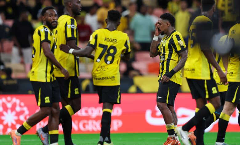 العميد ينتصر بهدف دومبيا.. الاتحاد يبتعد عن أزمة بنزيما