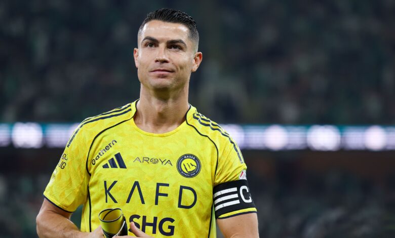 رونالدو يضرب.. الهلال أوقف انتقال سعود عبد الحميد للنصر - تفاصيل الأزمة