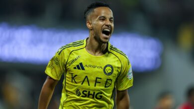 عبد الرحمن غريب يكشف مستقبله مع النصر بعد جدل الهلال والاتحاد