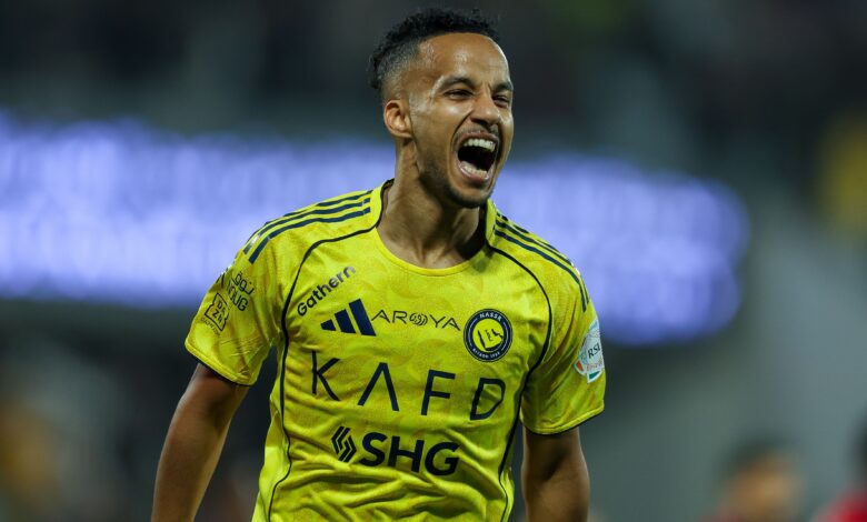 عبد الرحمن غريب يكشف مستقبله مع النصر بعد جدل الهلال والاتحاد