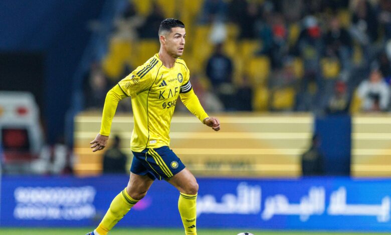 رونالدو يتخذ قرارًا نهائيًا بشأن كلاسيكو الاتحاد.. وجيسوس يتضامن معه!