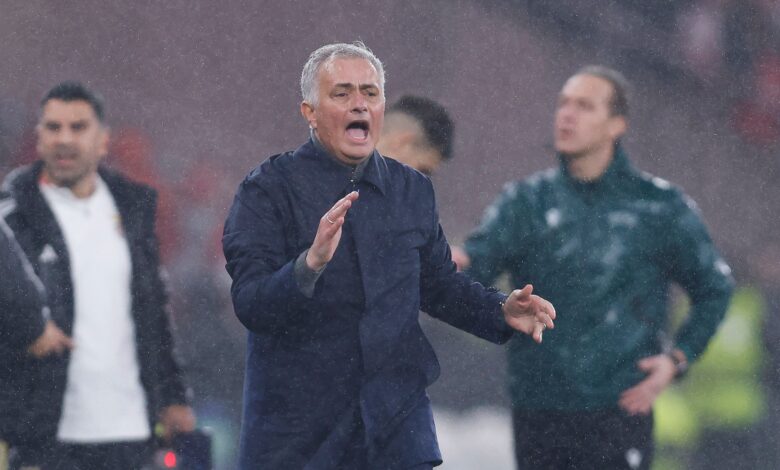 مورينيو: لفتة كورتوا تستحق جائزة.. والريال ليس مجرد تاريخ