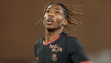 إصابة جاكيه الخطيرة: صفقة ليفربول الجديدة تثير القلق