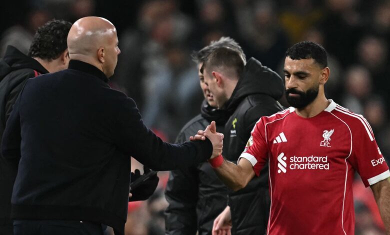 سلوت يدافع عن صلاح: مشكلته أنه رفع سقف التوقعات