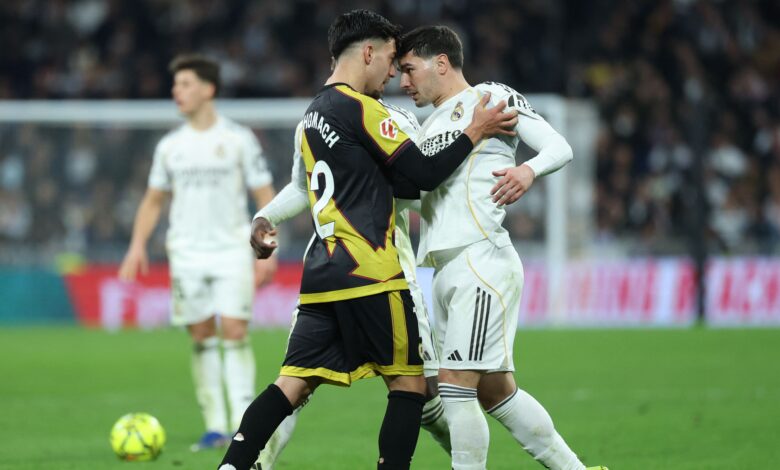 خلاف دياز وأخوماش: جدل بين نجوم المغرب في مباراة ريال مدريد