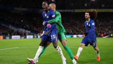 مدافع تشيلسي يسخر من أريولا: لن تصبح حارس بنفيكا!