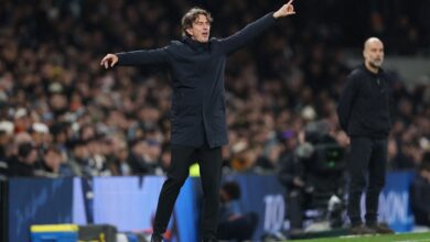 توتنهام: بدعم الجماهير ونصنع المعجزات.. فرانك يكشف سر العودة