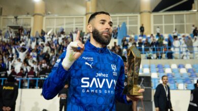 الدعيع يكشف سر عدم توديع بنزيما: غرفة الملابس أم المركز الإعلامي؟