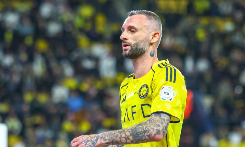 هل استحق بروزوفيتش الطرد؟ جدل تحكيمي في مباراة النصر والفيحاء