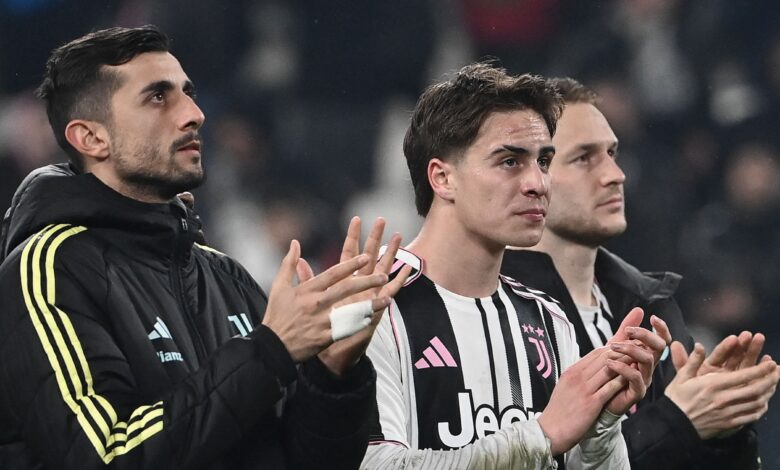 كنان يلديز وخلفية الهاتف: آية قرآنية في أول أيام رمضان