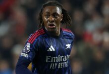 إيزي يبدو "ضائعًا" بعد حسم أرسنال لقب الدوري الإنجليزي - تقييم أداء